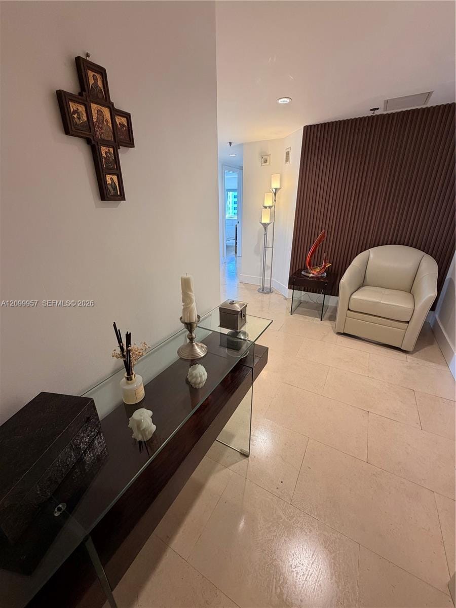 3 bedroom home for sale at 251 Crandon, Key Biscayne, FL 33149 — $9,500