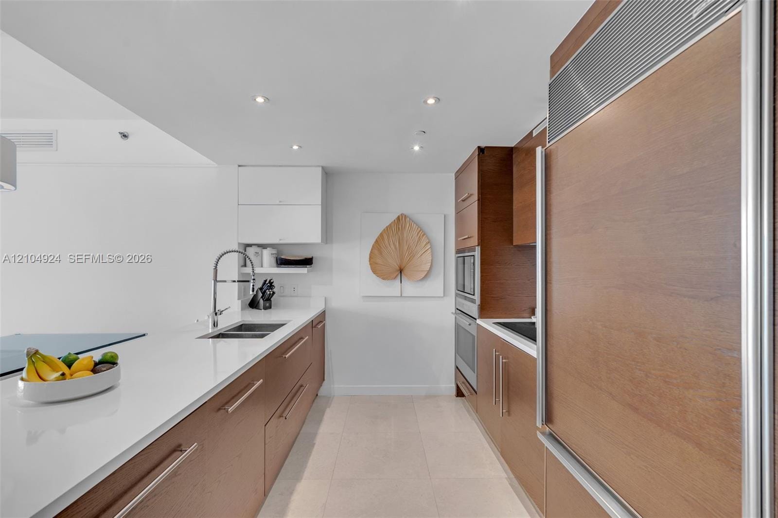 465 Brickell Avenue 2703 — photo 8