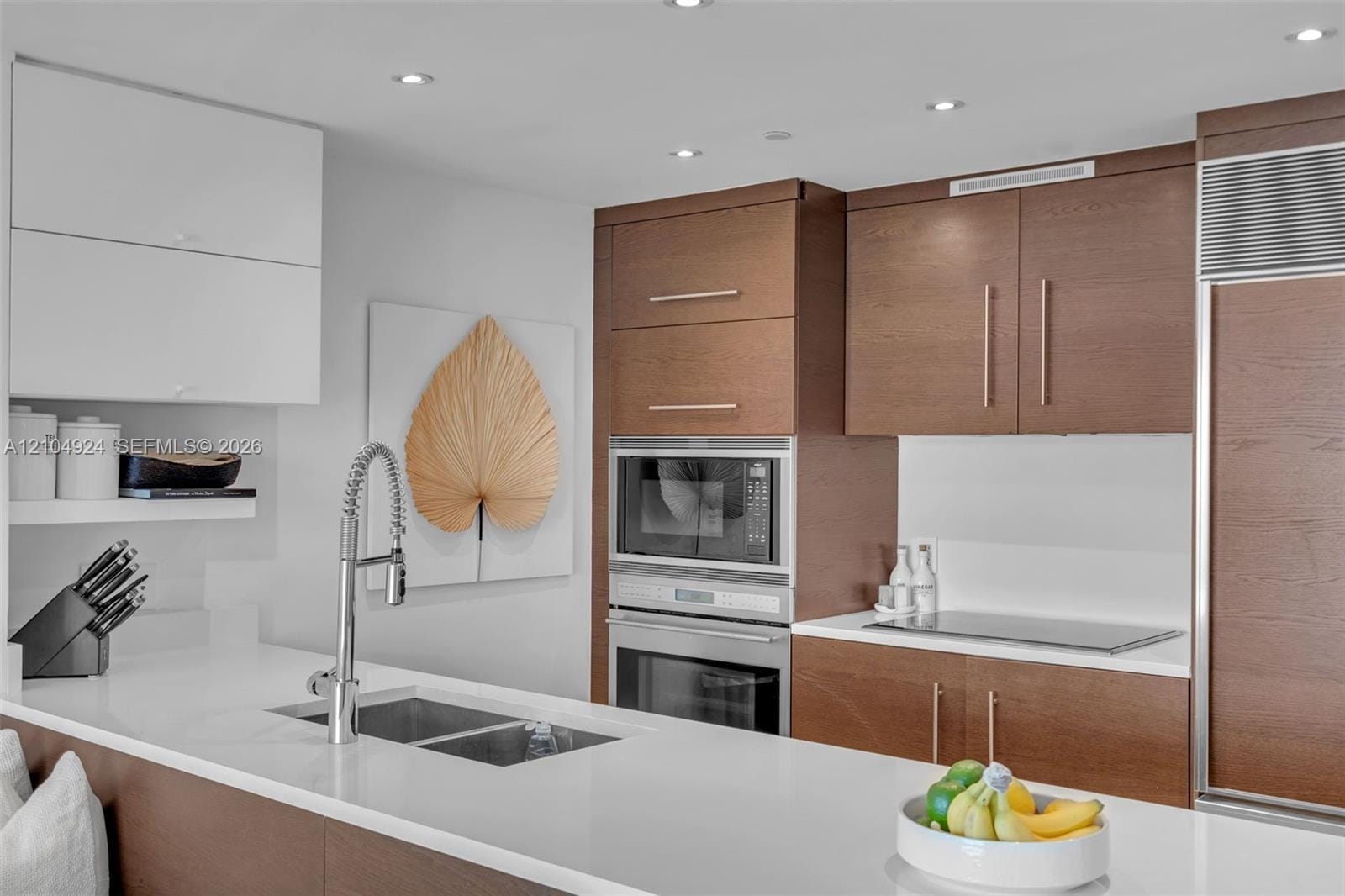 465 Brickell Avenue 2703 — photo 10