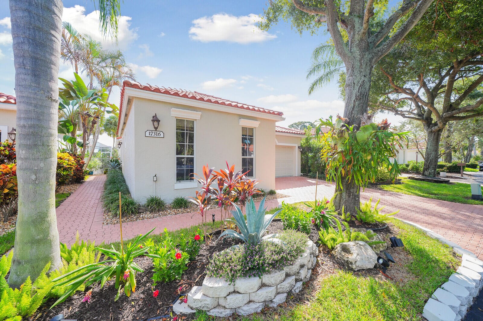 17316 Antigua Point Way — photo 4