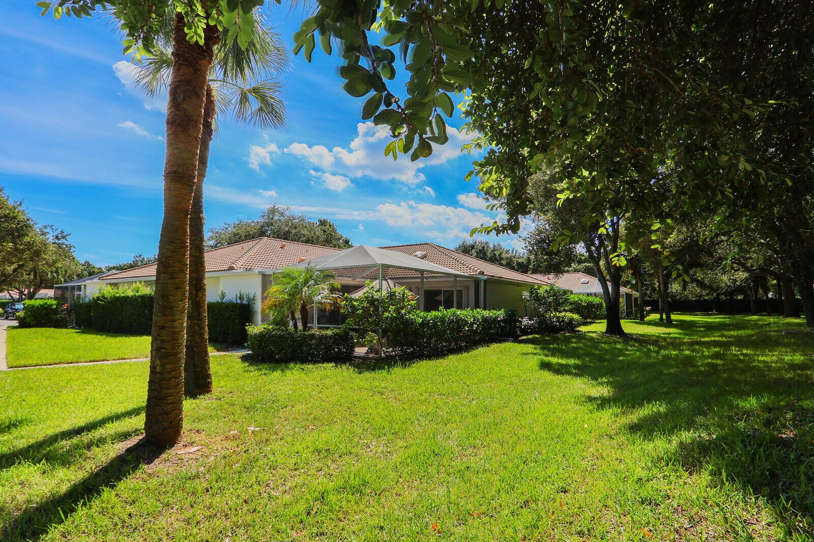 8701 CHAPMAN OAK Court — photo 2