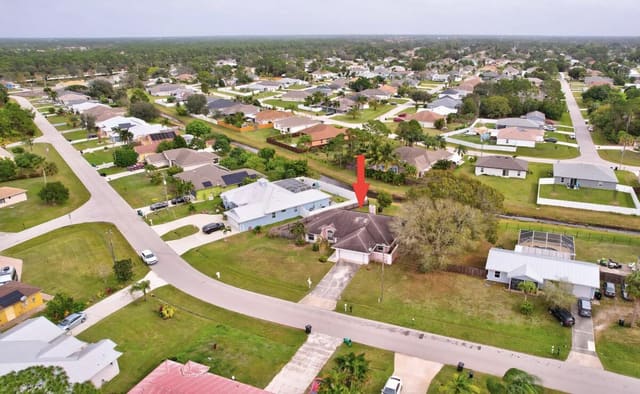 1751 SW Southworth Terrace, Port St. Lucie, FL 34953