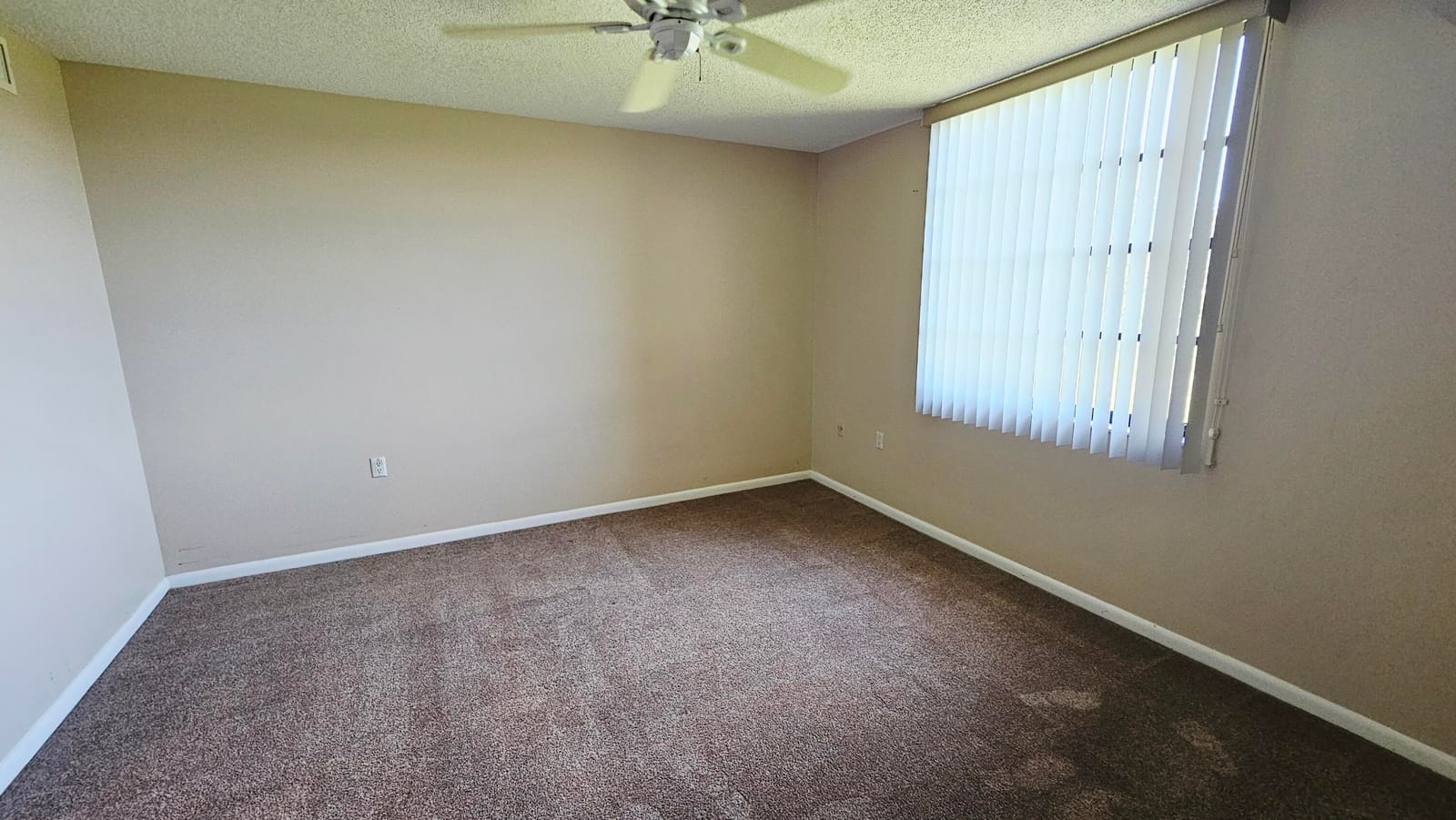 3630 WHITEHALL Drive 303, West Palm Beach, FL 33401 photo 13