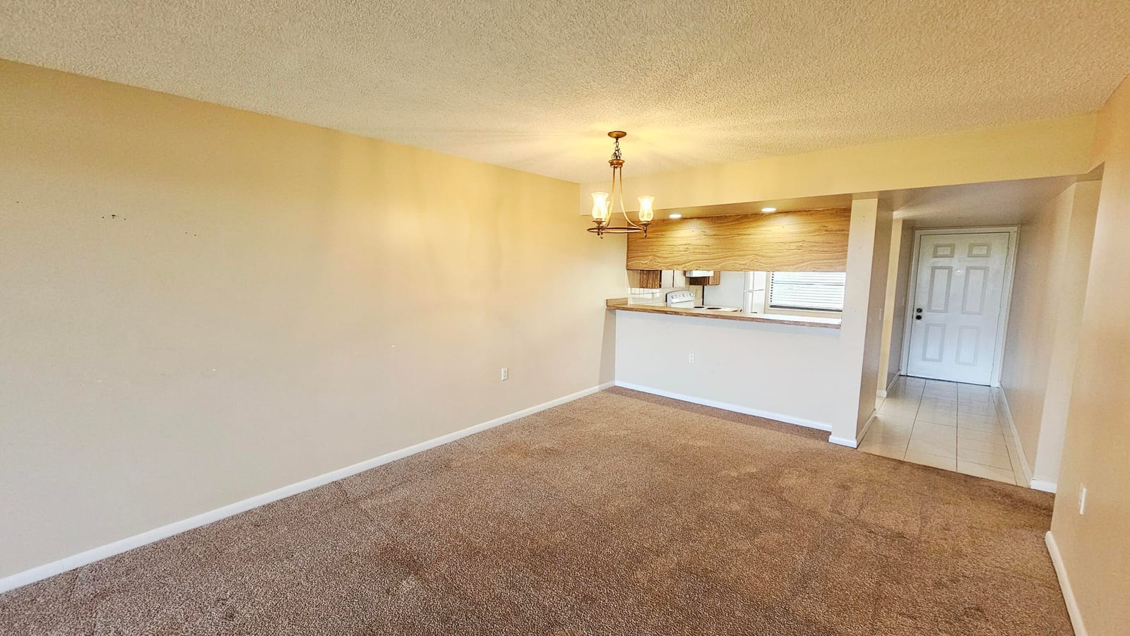 3630 WHITEHALL Drive 303, West Palm Beach, FL 33401 photo 3