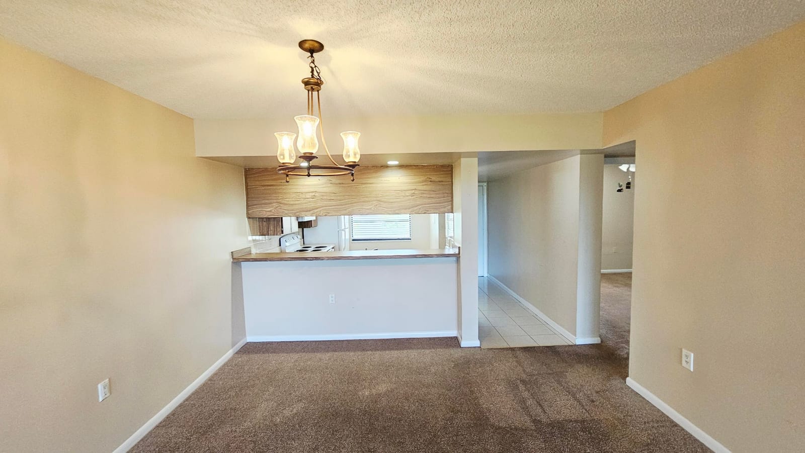3630 WHITEHALL Drive 303, West Palm Beach, FL 33401 photo 6