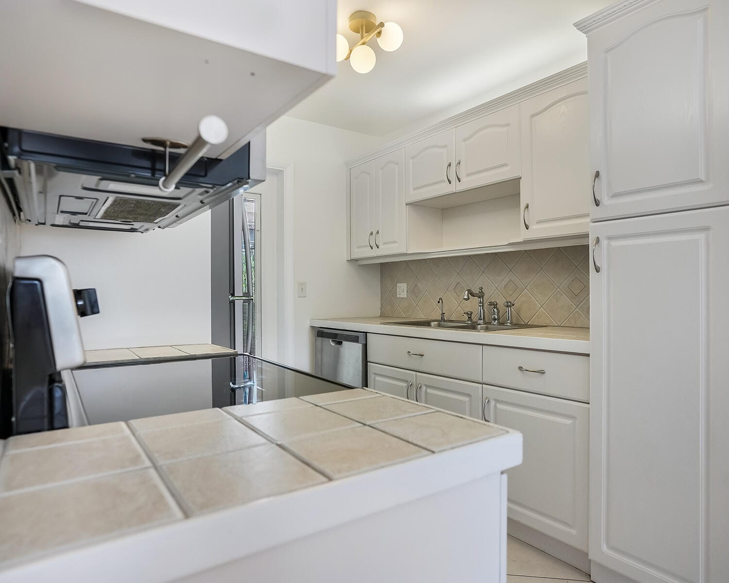 2600 DIANA Drive 107 — photo 12