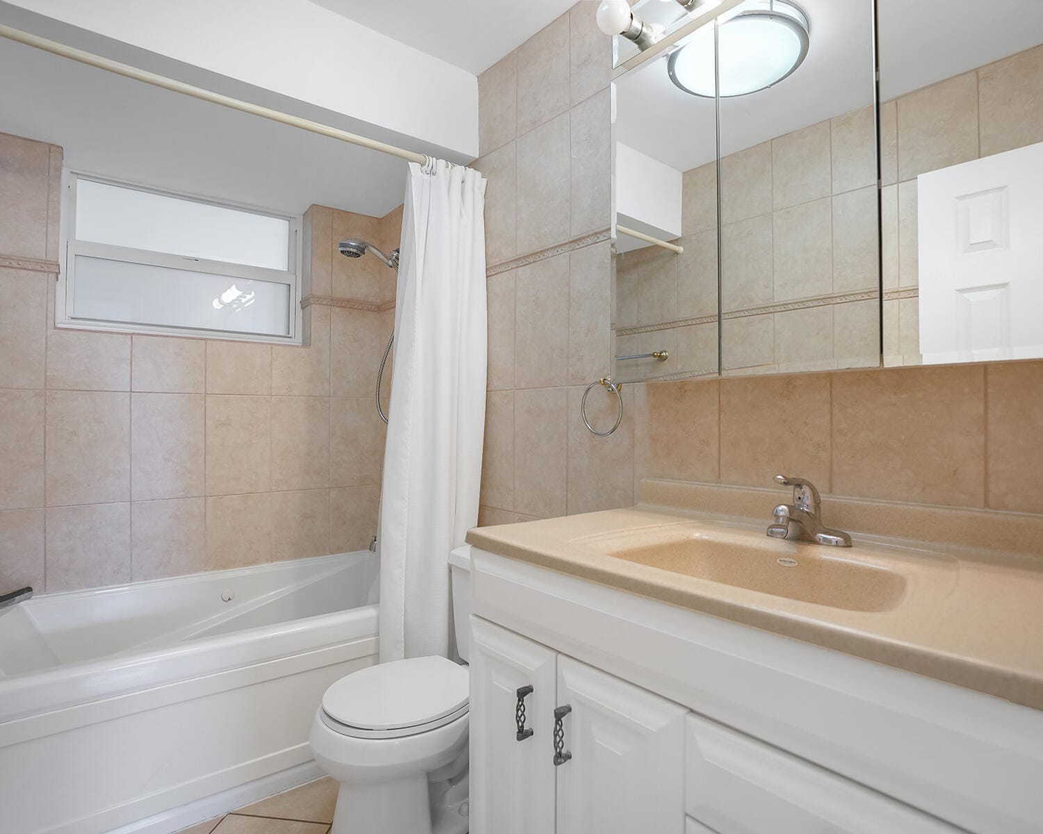 2600 DIANA Drive 107 — photo 6