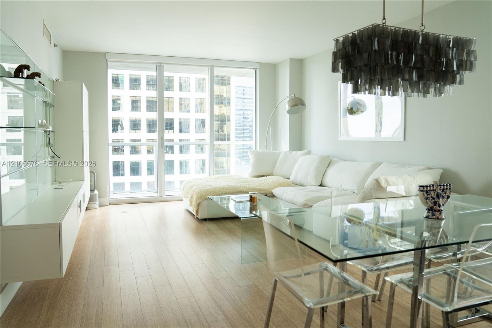 500 Brickell Avenue 1910, Miami, FL 33131