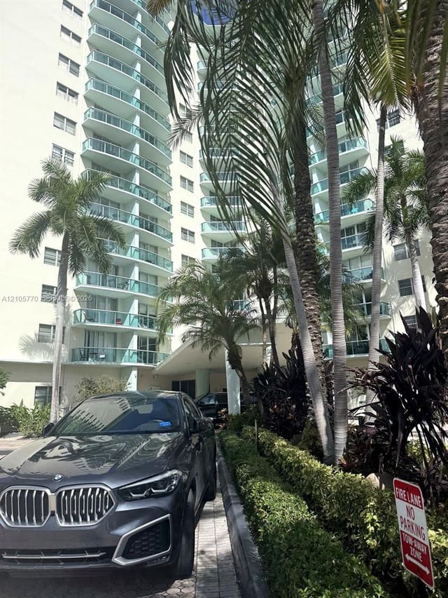3901 S Ocean Drive 8S, Hollywood, FL 33019