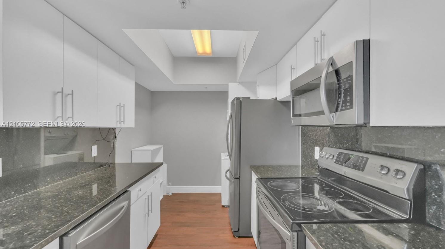 5077 NW 7th Street 503, Miami, FL 33126 photo 2