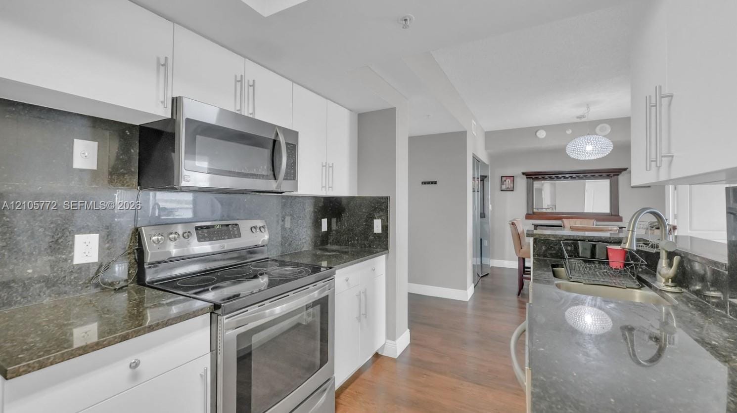 5077 NW 7th Street 503, Miami, FL 33126 photo 4