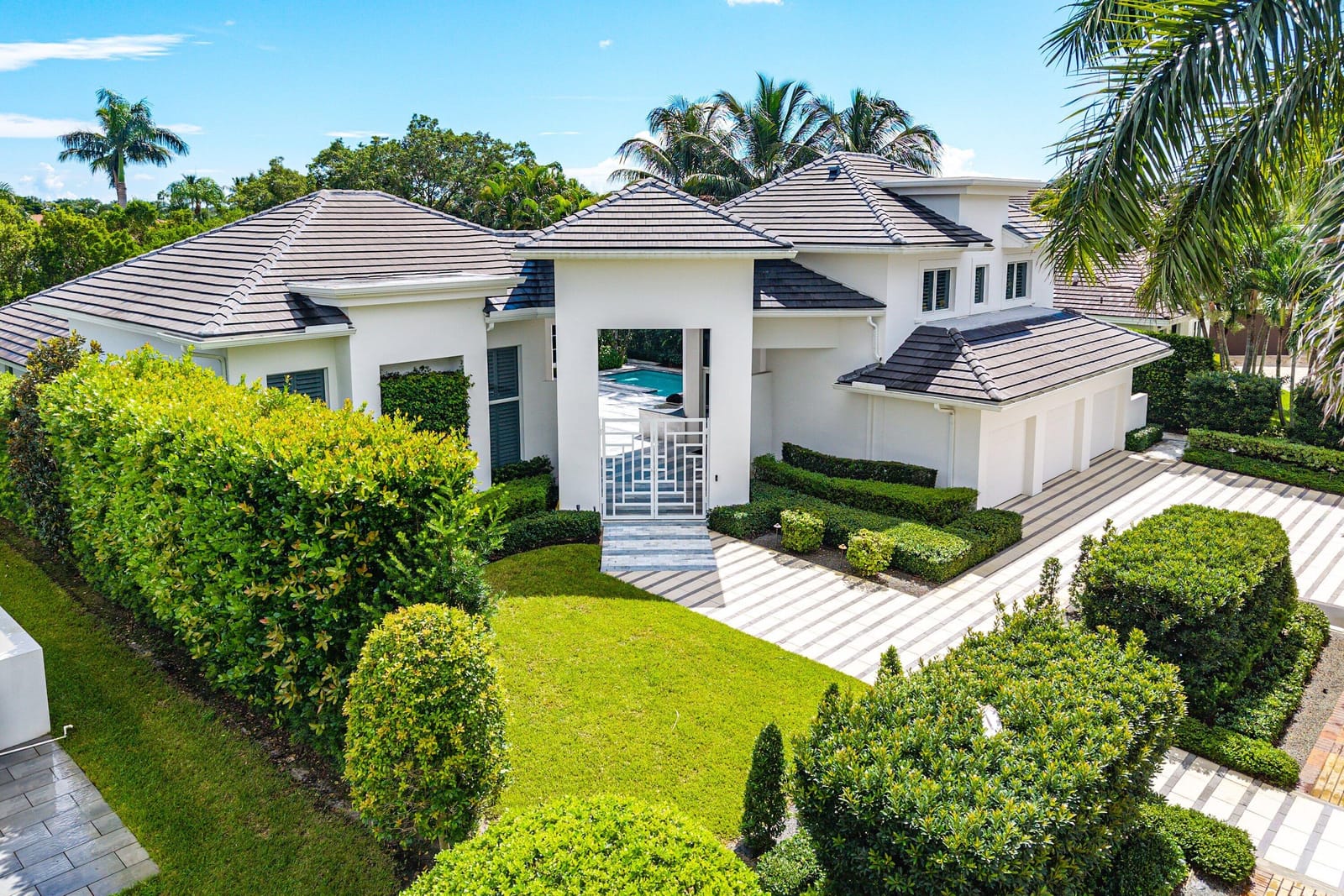 6980 Queenferry Circle