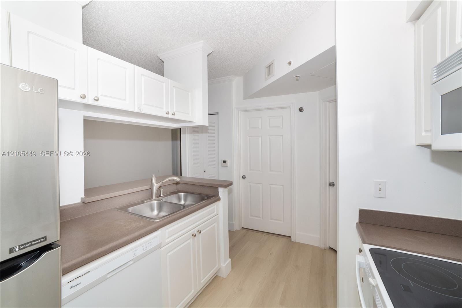 17145 N Bay Road 4203, Sunny Isles Beach, FL 33160 photo 8