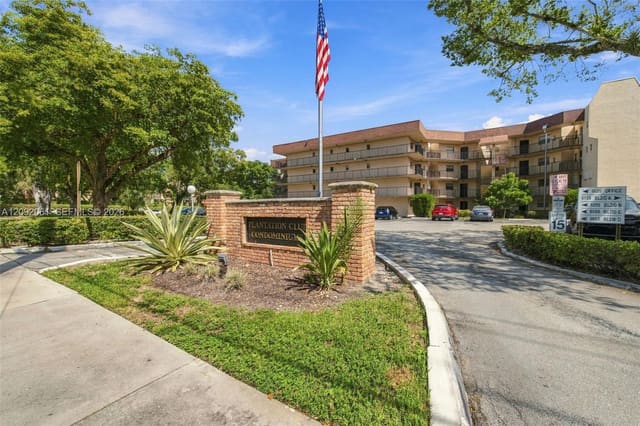6555 W Broward Boulevard 309, Plantation, FL 33317