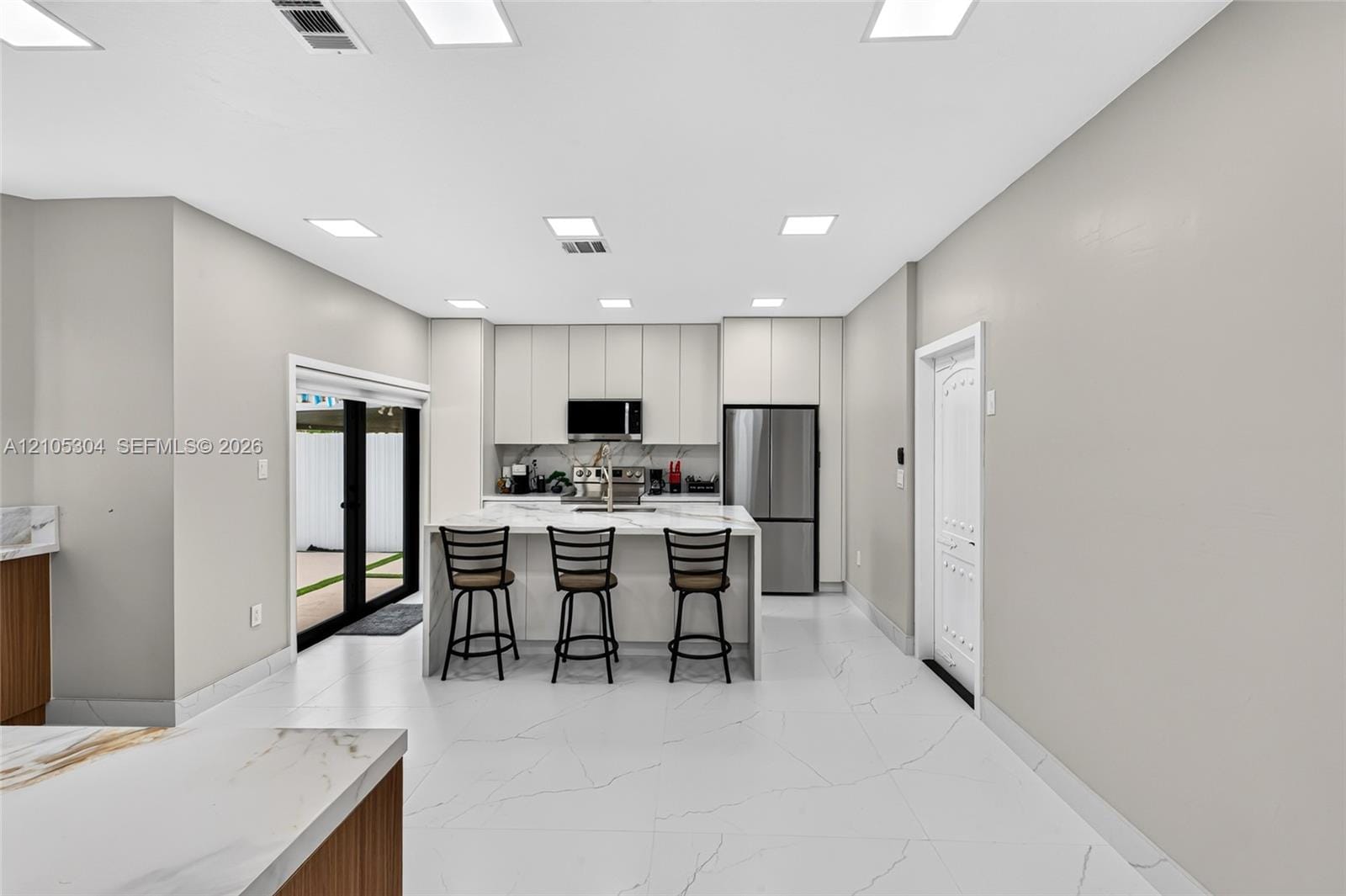15217 SW 36th Terrace — photo 3