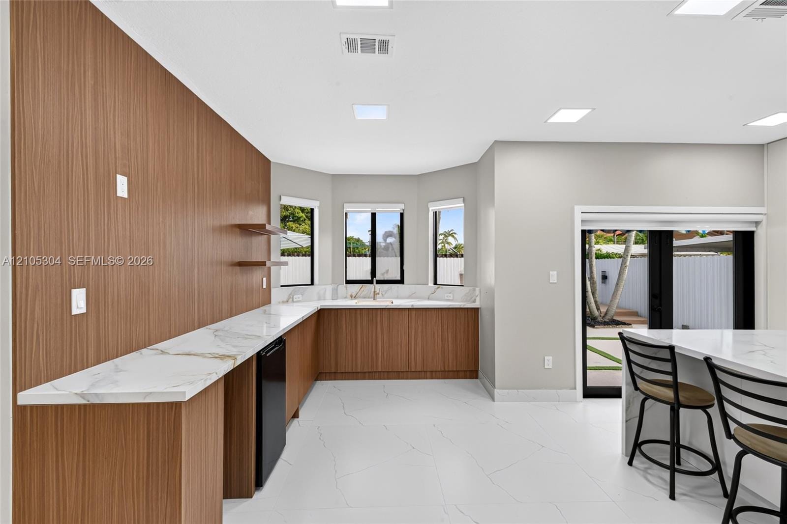 15217 SW 36th Terrace — photo 4