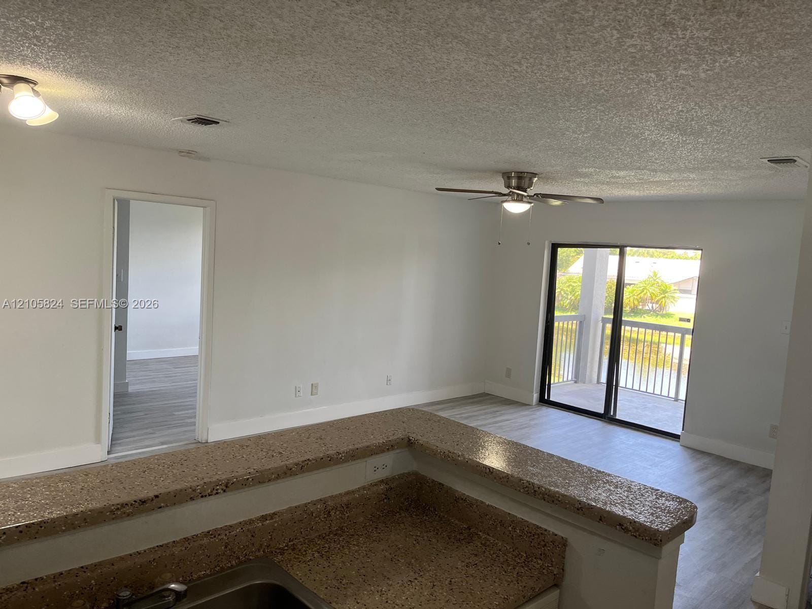 11233 W Atlantic Boulevard 207, Coral Springs, FL 33071