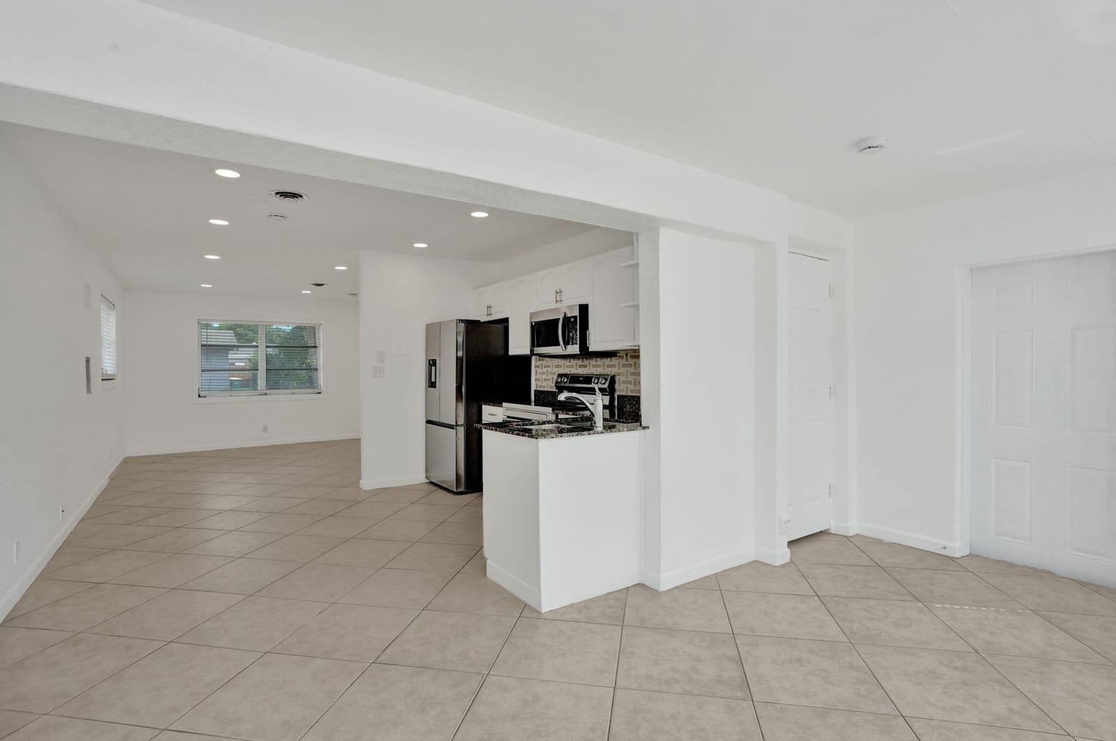 4553 NW 16TH Terrace, Tamarac, FL 33309 photo 15
