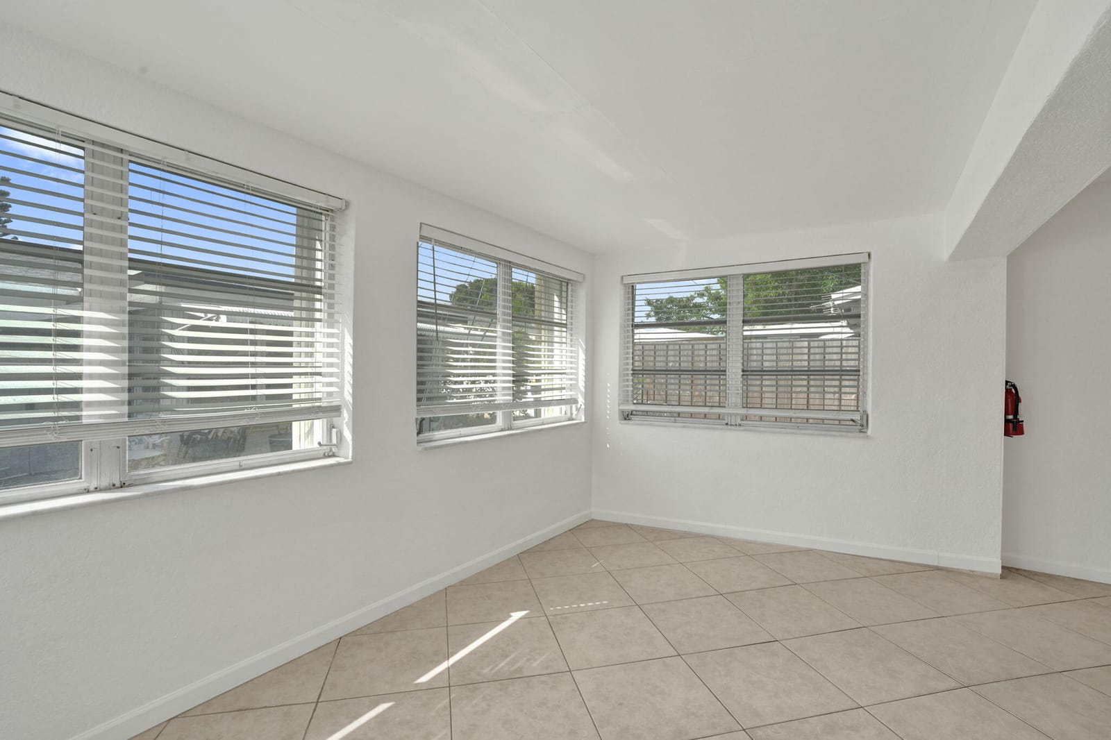 4553 NW 16TH Terrace, Tamarac, FL 33309 photo 18