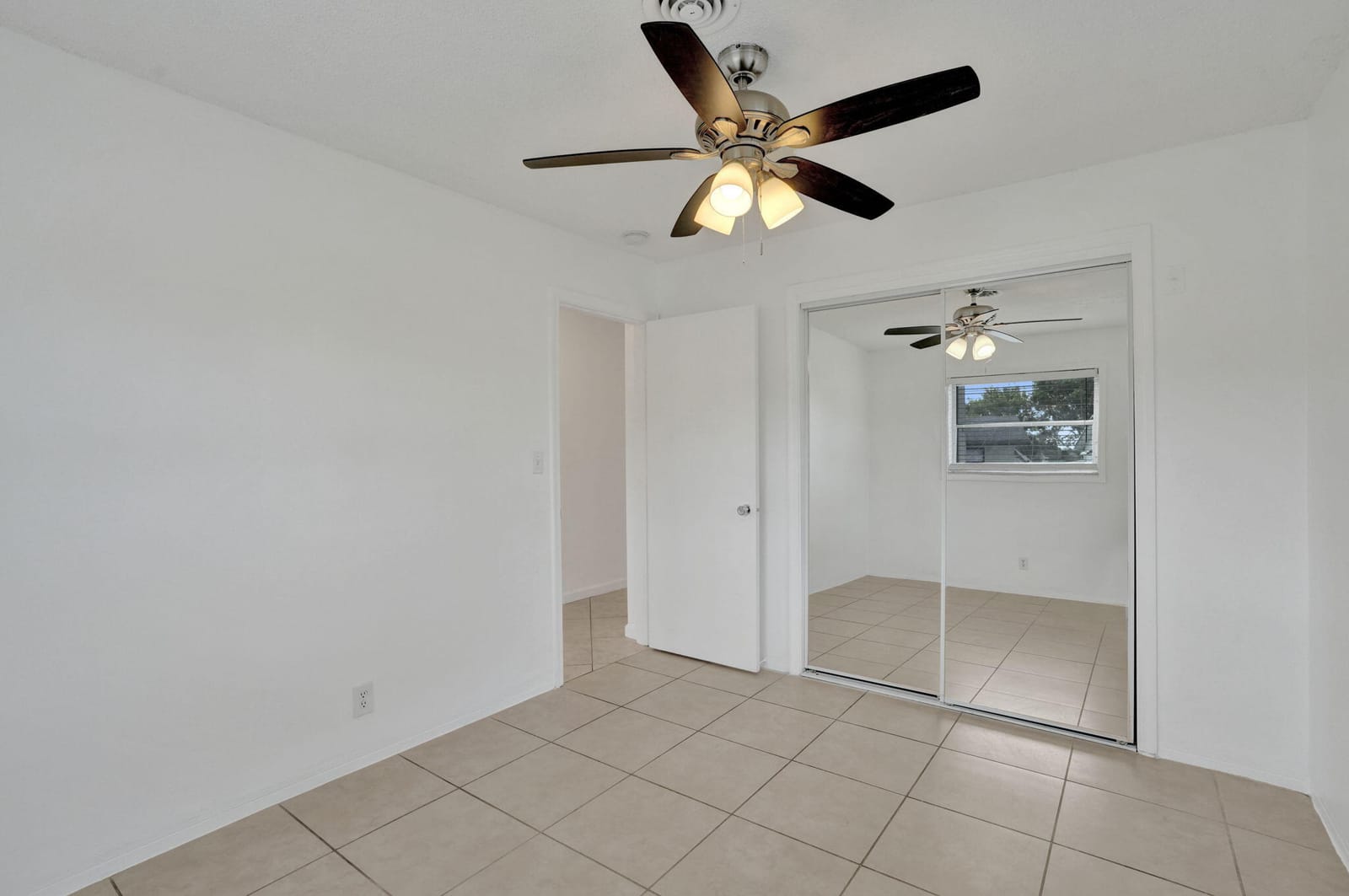 4553 NW 16TH Terrace, Tamarac, FL 33309 photo 20