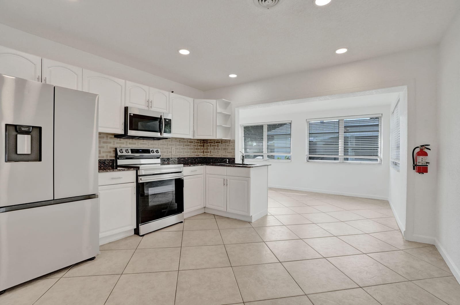 4553 NW 16TH Terrace, Tamarac, FL 33309 photo 3