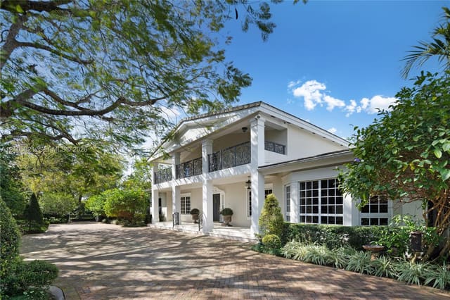 4620 Granada Boulevard, Coral Gables, FL 33146