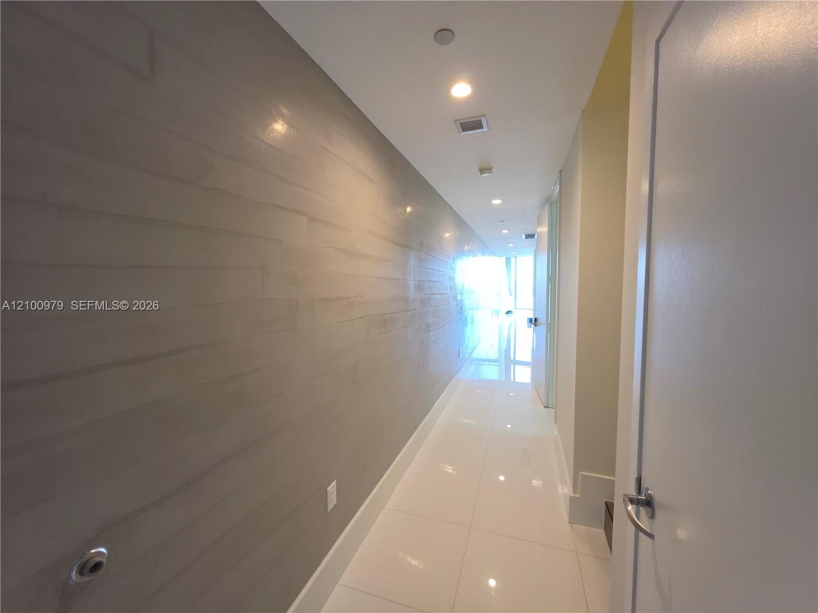 1100 Biscayne Boulevard 1703, Miami, FL 33132 photo 8