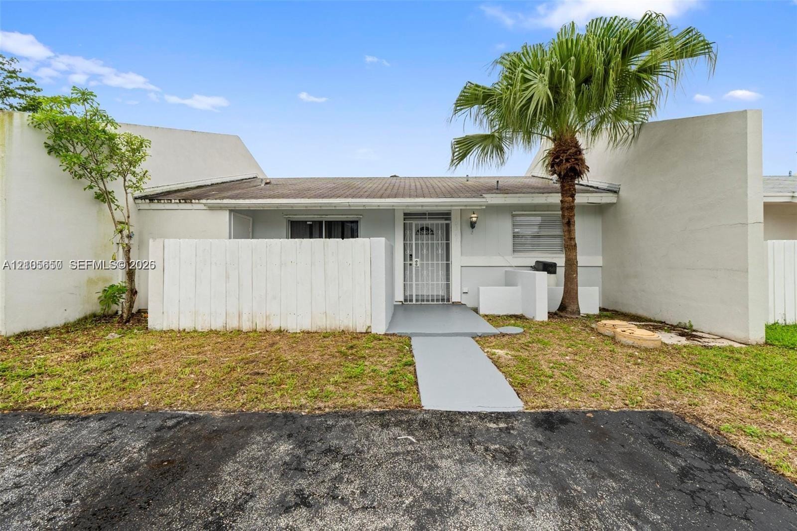 10387 SW 209th Lane, Cutler Bay, FL 33189