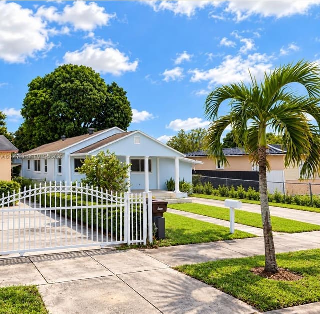 258 E 12th Street, Hialeah, FL 33010