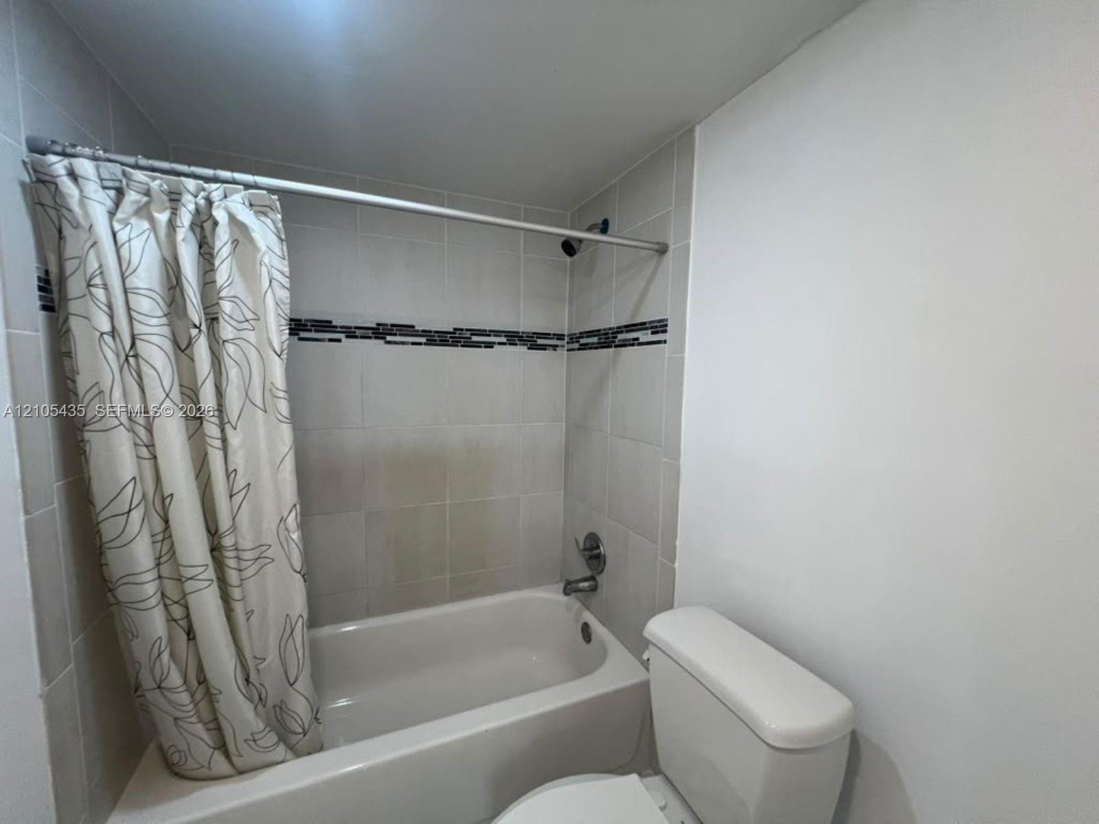 1428 SE 4th Avenue 159 — photo 9