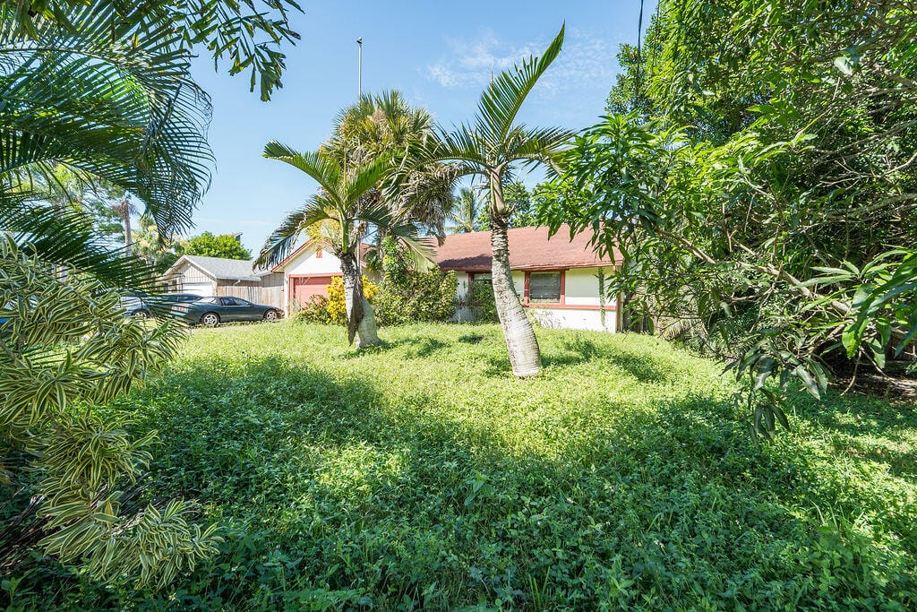 7625 CANAL Drive — photo 3