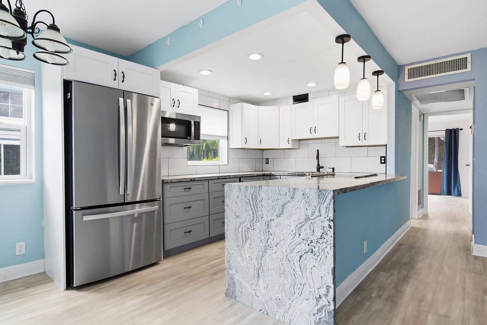 220 Tuscany D — photo 10