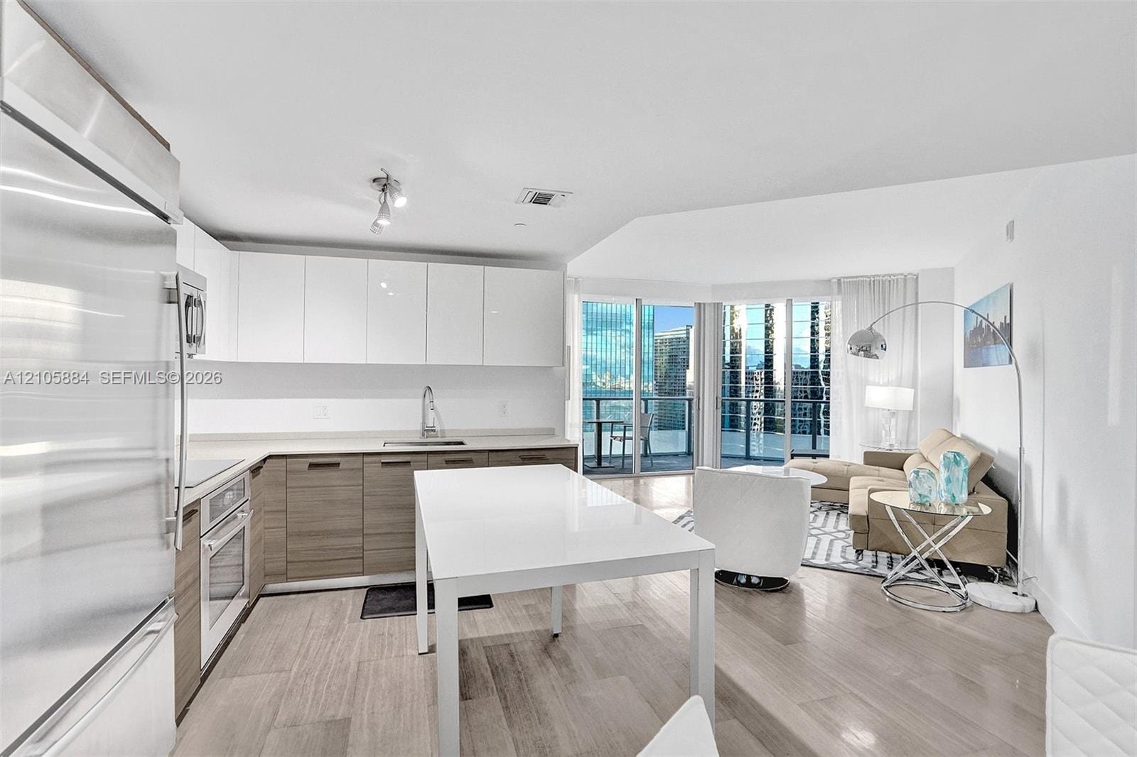 1300 Brickell Bay Drive 2702, Miami, FL 33131 photo 27