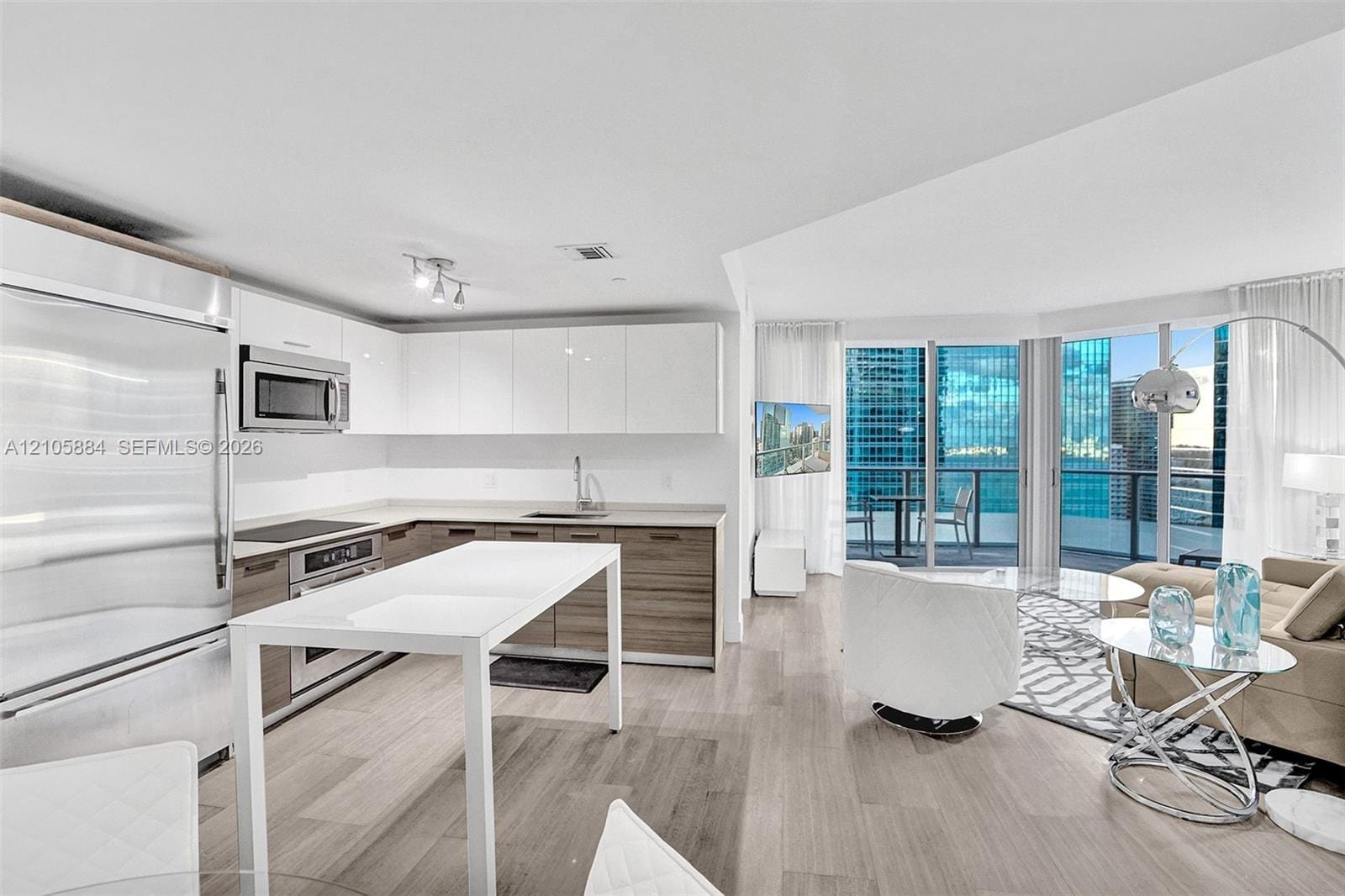 1300 Brickell Bay Drive 2702, Miami, FL 33131 photo 28