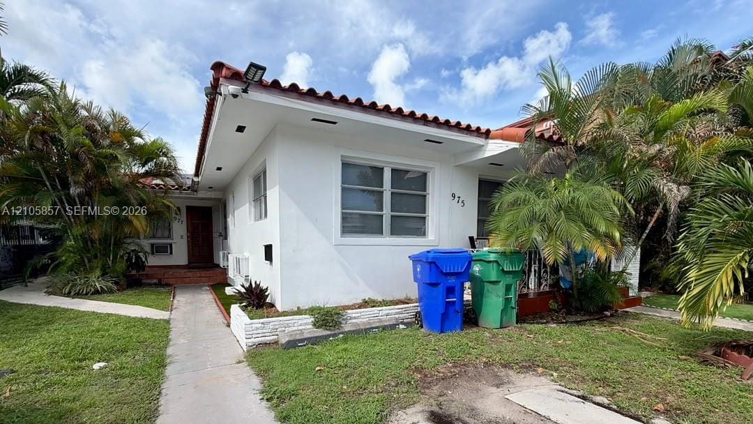 975 SW 10th Street 5 — photo 2