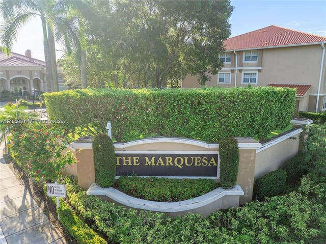 11631 SW 2nd Street 20101, Pembroke Pines, FL 33025