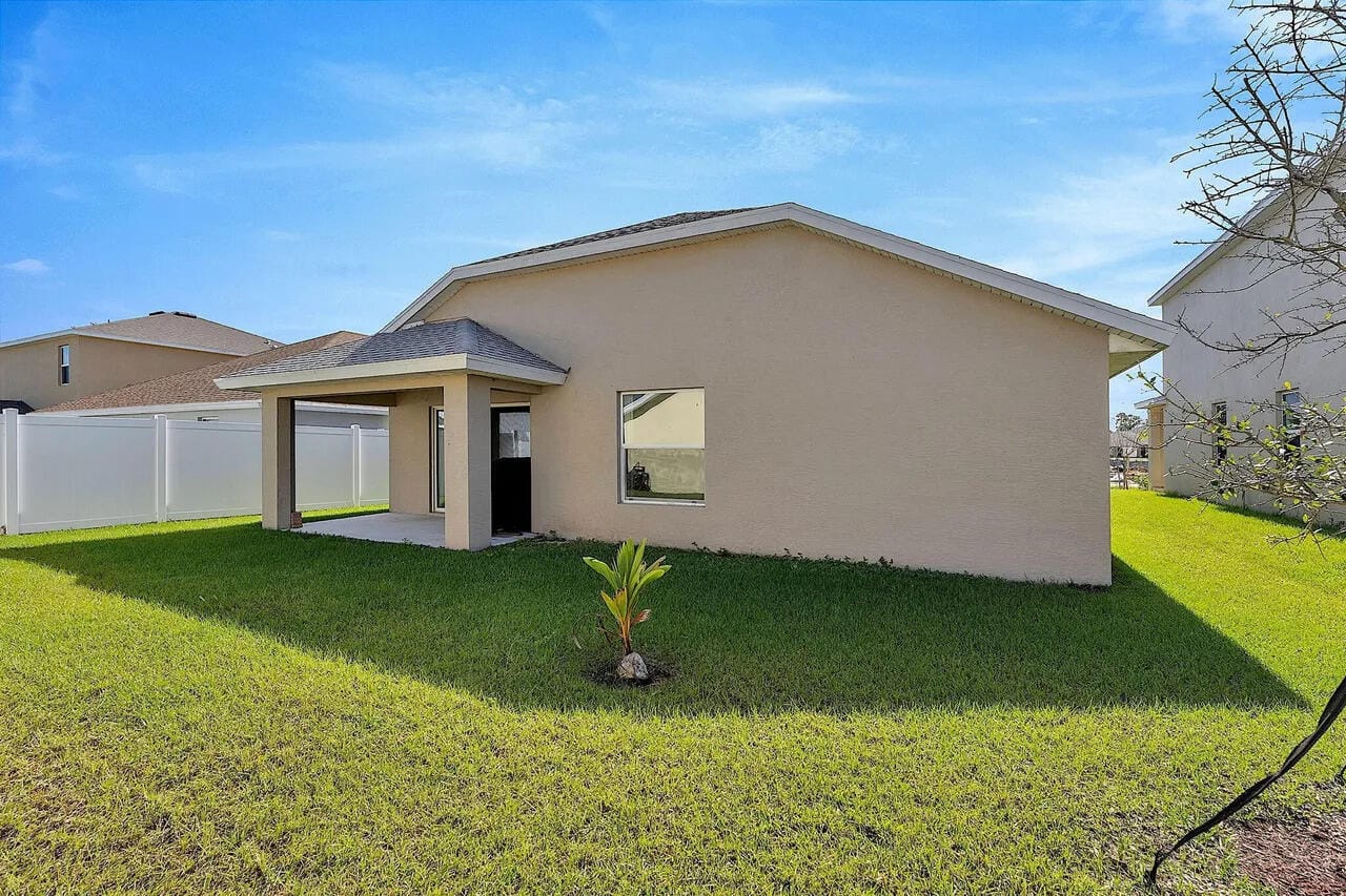 9728 Starboard Drive — photo 11