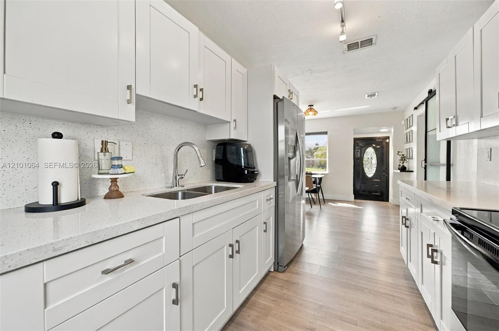2632 NE 15th Avenue — photo 11