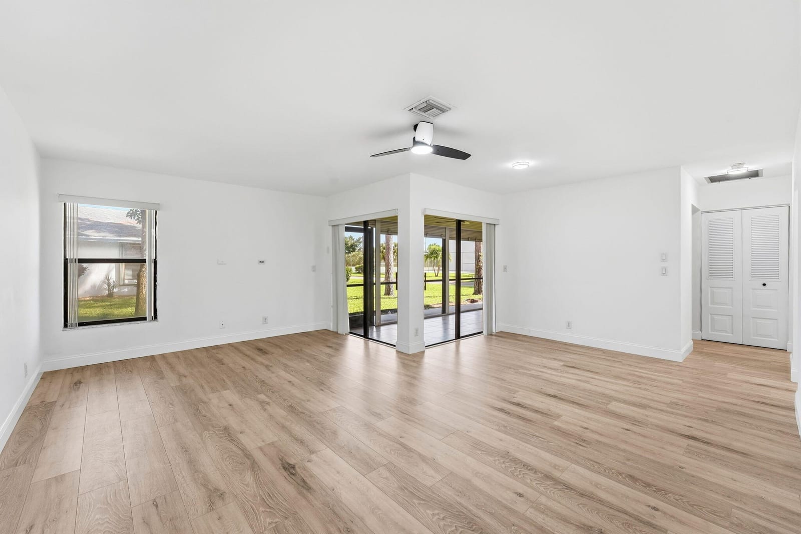 6120 NEWSTEAD Court — photo 4