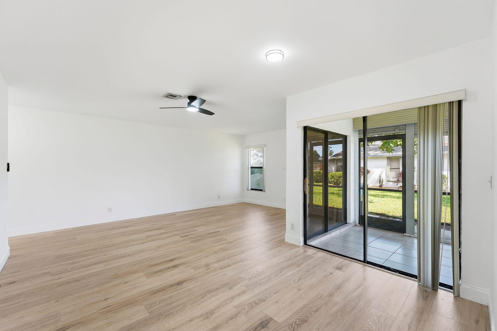 6120 NEWSTEAD Court — photo 5