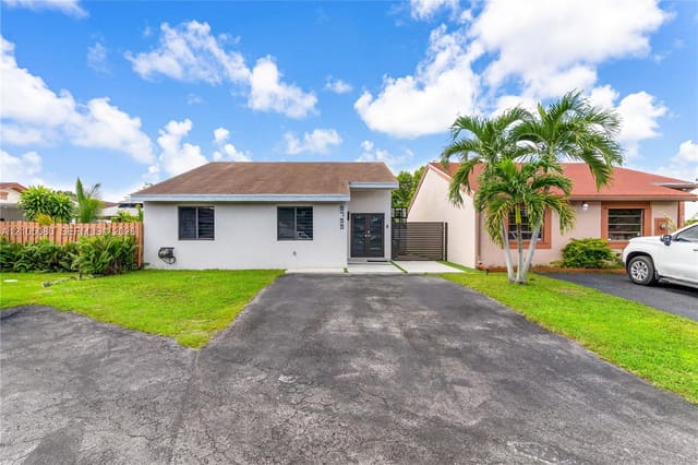9755 SW 148th Court, Miami, FL 33196