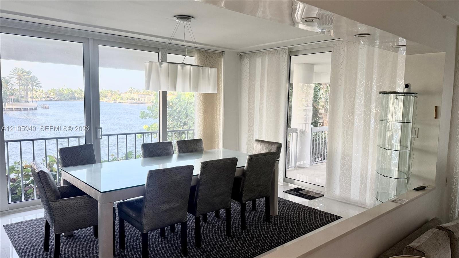 19707 Turnberry Way TH-6, Aventura, FL 33180