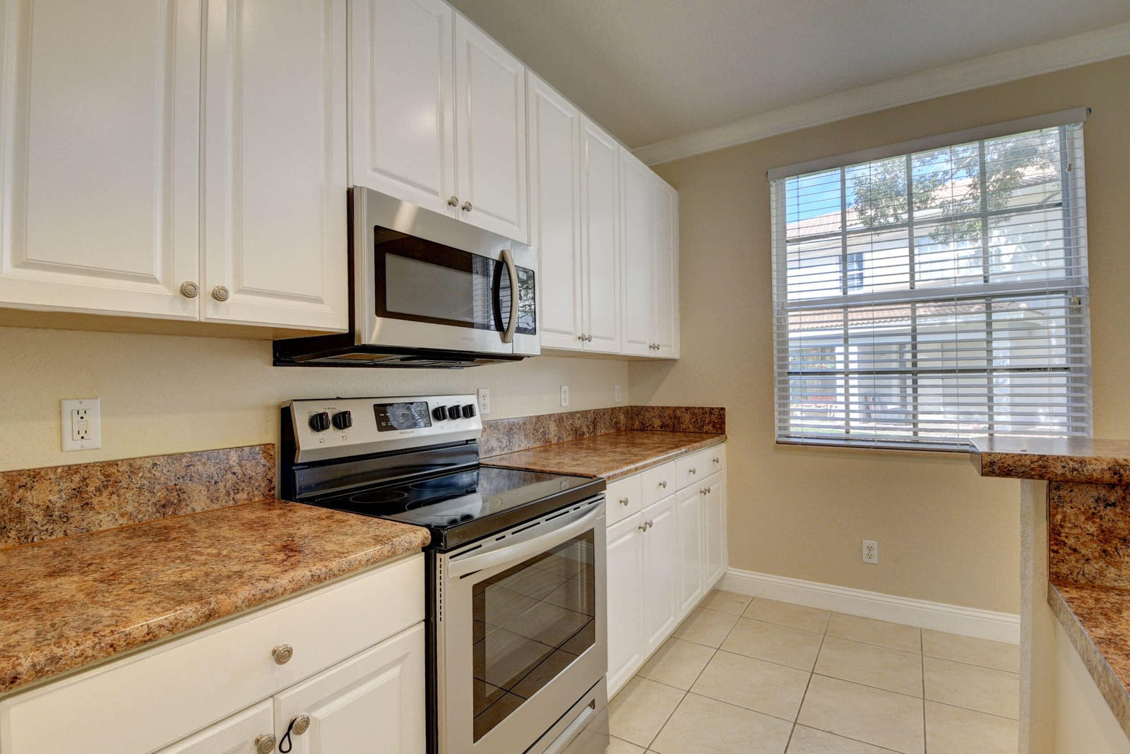 4353 Legacy Court, Delray Beach, FL 33445 photo 4