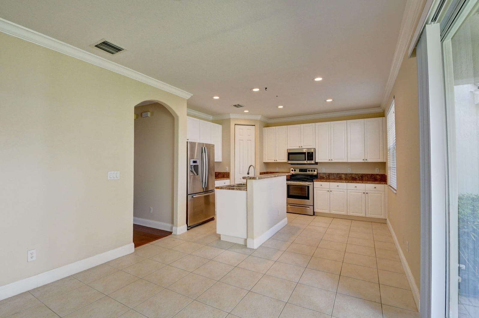 4353 Legacy Court, Delray Beach, FL 33445 photo 5