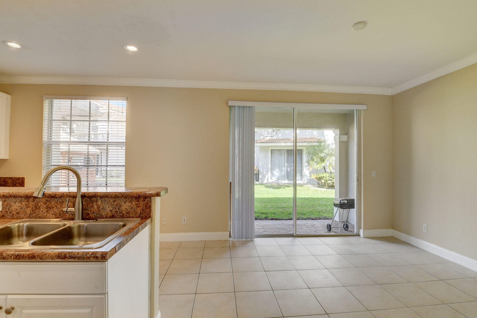 4353 Legacy Court, Delray Beach, FL 33445 photo 9