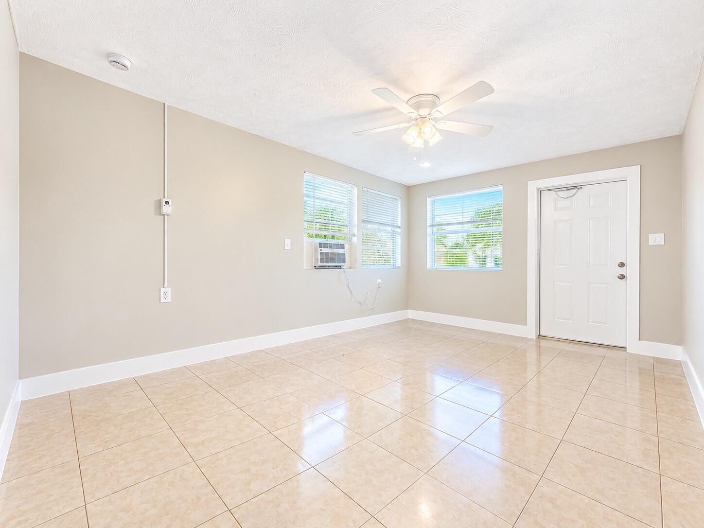 3063 Floweva Street A, Palm Springs, FL 33406 photo 3