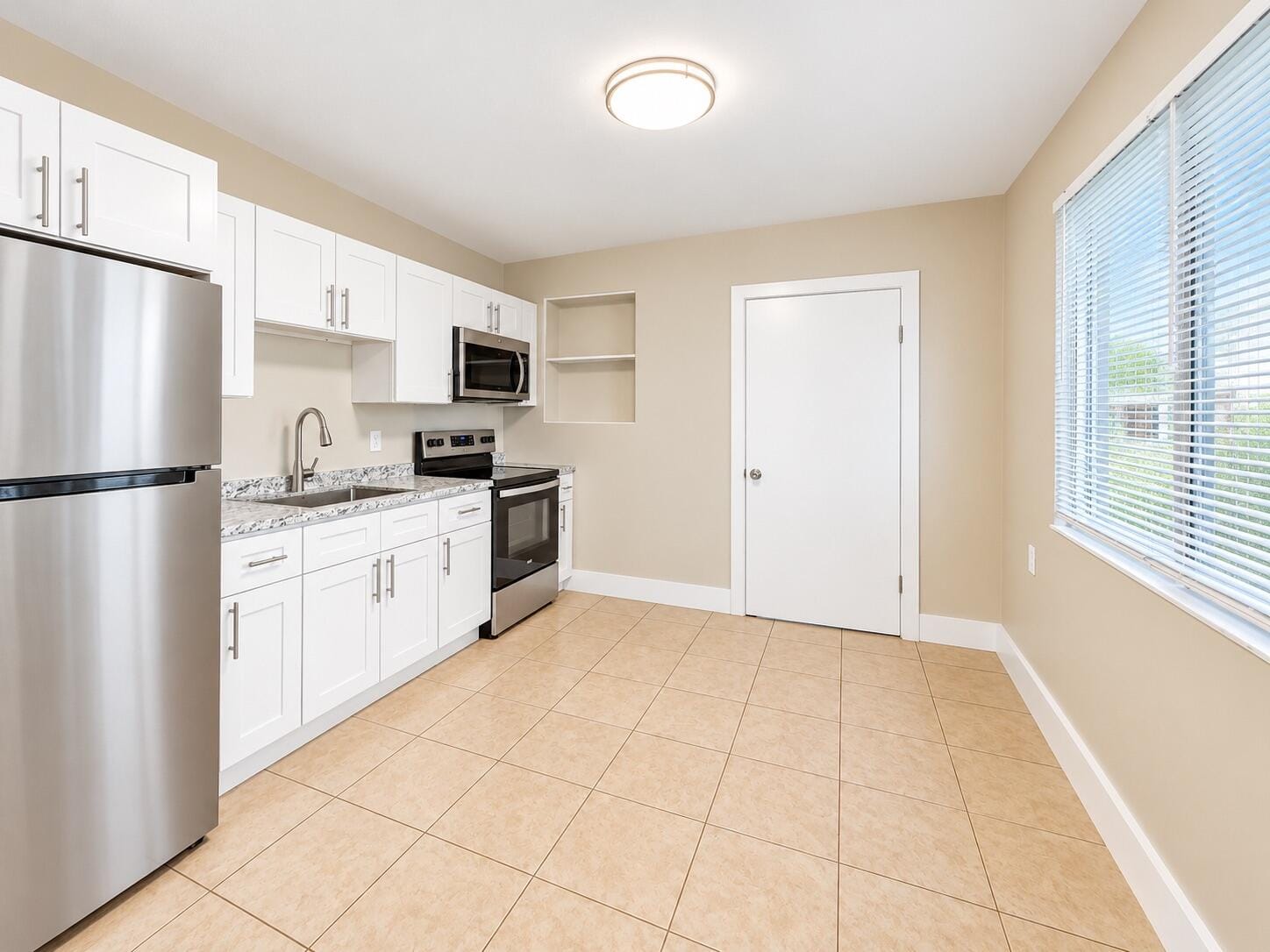 3063 Floweva Street A, Palm Springs, FL 33406 photo 4