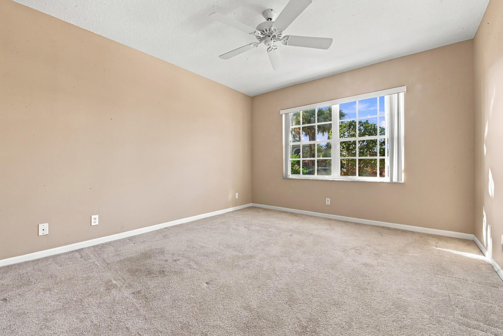 6563 Kings Creek Terrace — photo 12