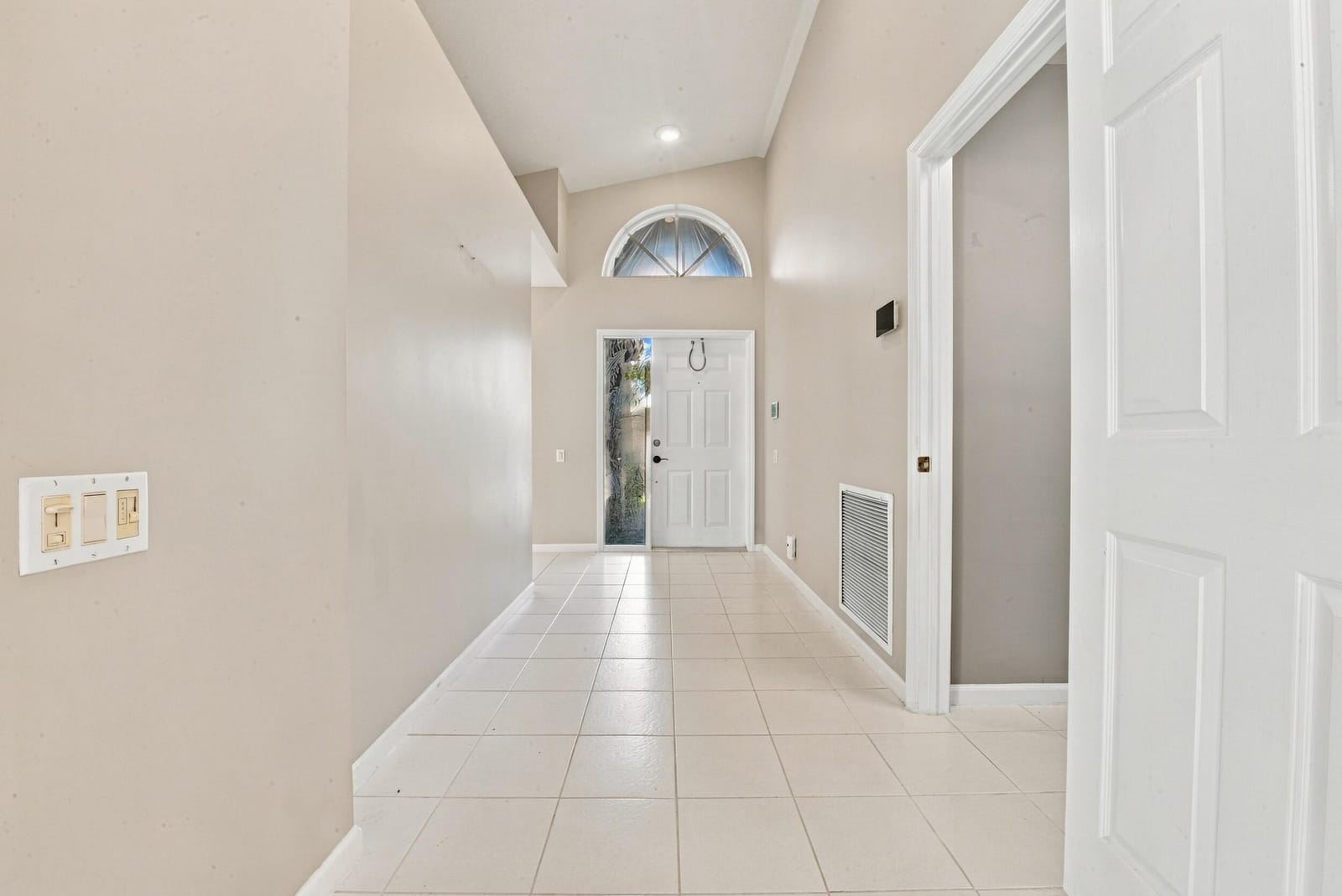 6563 Kings Creek Terrace — photo 7