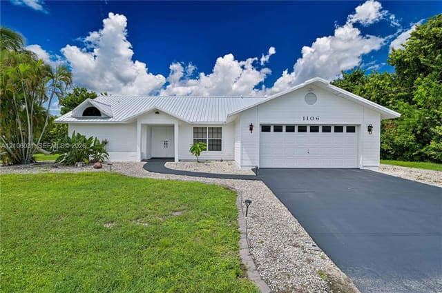 1106 SE 23rd Place, Cape Coral, FL 33990